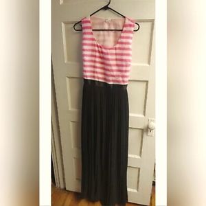 Formal pleated maxi dress
